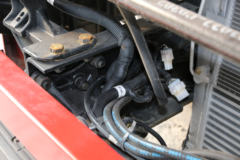 东风华神 御龙重卡 245马力 4X2 9.4米翼展式载货车(EQ5180XYKLV)