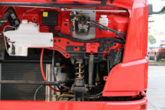 东风华神 御龙重卡 245马力 4X2 9.4米翼展式载货车(EQ5180XYKLV)