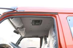 东风 凯普特K7 2018款 标载版 154马力 4.8米排半栏板载货车(EQ1110L8BDC)