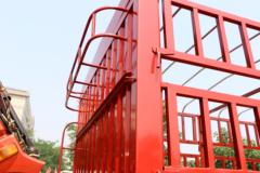 东风 多利卡D6-L 129马力 4.17米单排仓栅式轻卡(EQ5041CCY8BD2AC)