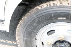 东风 多利卡D6-L 117马力 4.17米单排仓栅式轻卡底盘(EQ5041CCY8BDBAC)