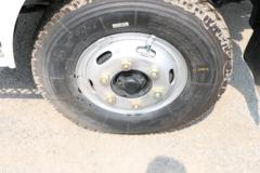 东风 多利卡D6-L 117马力 4.17米单排仓栅式轻卡底盘(EQ5041CCY8BDBAC)