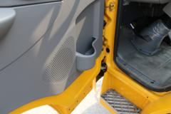 东风 多利卡D6-S 115马力 3.27米双排栏板轻卡(工程黄)(EQ1041D3BDF)