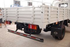 时代领航2 120马力 4X2 4.8米排半栏板载货车(BJ1083VDPFA) 时代领航2 120马力 4X2 4.8米排半栏板载货车(BJ1083VDPFA)