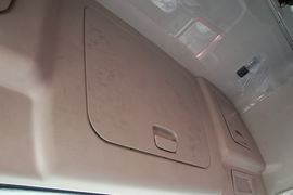 HOWO-7&nbsp;载货车驾驶室                                               图片