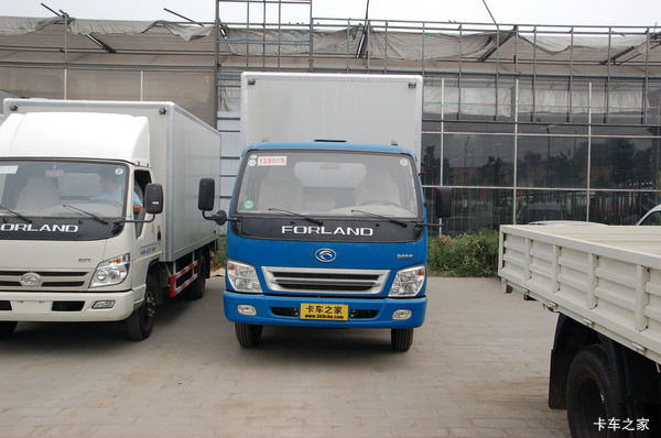 时代领航3 120马力 4X2 5.2米单排厢式载货车(BJ5043V7BFA-S1)