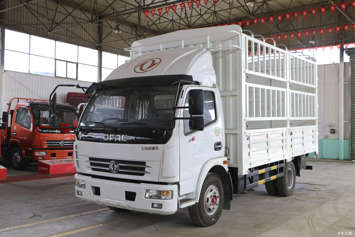 东风 多利卡D6-L 130马力 4.17米单排仓栅式轻卡