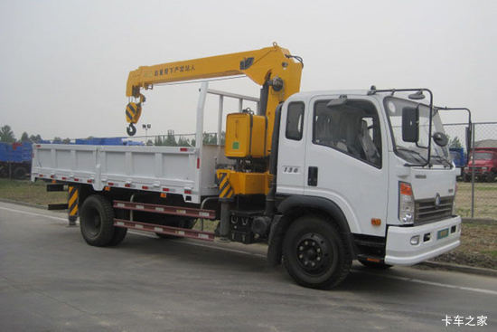 �������� ����7ϵ 4X2 160���� �泵��