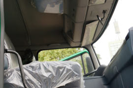 华菱M5&nbsp;自卸车驾驶室                                               图片