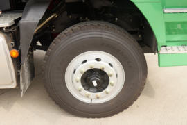 华菱M5&nbsp;自卸车底盘                                                图片