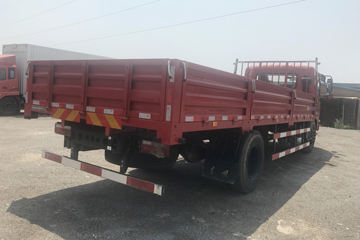 �������ó� ���� 180���� 4X2 6.75�������ػ���(EQ1180GD5D1)ͼƬ