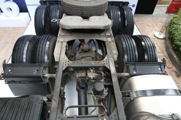 һ����� ��J6P�ؿ� �캽���ذ� �Ϸ��� 460���� 6X4ǣ����(CA4250P66K25T1A1E5)ͼƬ