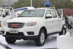 江淮T6 2017款 旗舰版 2.0T柴油 139马力 两驱 长轴距双排皮卡 江淮T6 2017款 旗舰版 2.0T柴油 139马力 两驱 长轴距双排皮卡