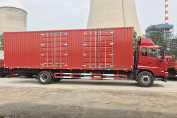 �������ó� ���� 210���� 4X2 9.6����ʽ�ػ���ͼƬ