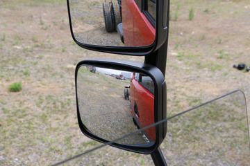 �ൺ��� ��VH�п� 180���� 4X2 6.7�������ػ�������(�߶�˫��)(CA1189PK2L2E5A80)ͼƬ