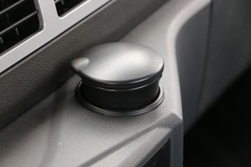 �ൺ��� ��VH�п� 180���� 4X2 6.7�������ػ�������(�߶�˫��)(CA1189PK2L2E5A80)ͼƬ