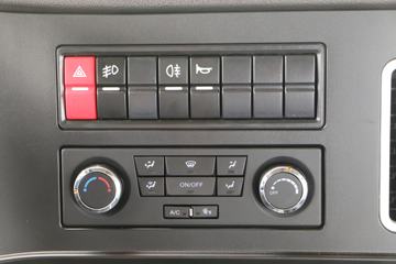 �ൺ��� ��VH�п� 180���� 4X2 6.7�������ػ�������(�߶�˫��)(CA1189PK2L2E5A80)ͼƬ