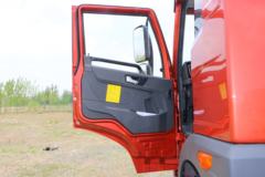 青岛解放 龙VH中卡 180马力 4X2 6.75米栏板载货车(CA1189PK2L2E5A80)