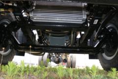 青岛解放 龙VH中卡 180马力 4X2 6.75米栏板载货车(CA1189PK2L2E5A80)