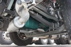 中国重汽 豪瀚J7B重卡 380马力 6X4危化品牵引车(ZZ4255N3246E1W)