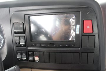 �й����� HOWO T5G�ؿ� 280���� 6X2 9.61����ʽ�ػ�������(ZZ5257XXYM56CGE1)ͼƬ