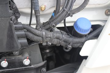 �й����� HOWO T5G�ؿ� 280���� 6X2 9.61����ʽ�ػ�������(ZZ5257XXYM56CGE1)ͼƬ