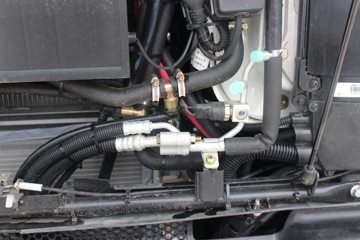 �й����� HOWO T5G�ؿ� 280���� 6X2 9.61����ʽ�ػ�������(ZZ5257XXYM56CGE1)ͼƬ