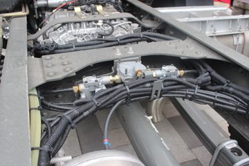 �й����� HOWO T5G�ؿ� 280���� 6X2 9.61����ʽ�ػ�������(ZZ5257XXYM56CGE1)ͼƬ