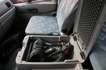 �������ó� �����ؿ� ������ 450���� 6X4ǣ����(DFH4250A4)ͼƬ