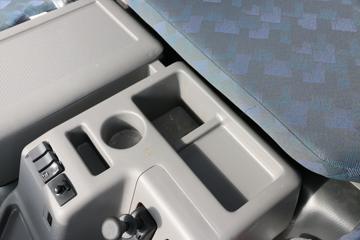 �������ó� �����ؿ� ������ 450���� 6X4ǣ����(DFH4250A4)ͼƬ