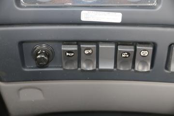 �������ó� �����ؿ� ������ 450���� 6X4ǣ����(DFH4250A4)ͼƬ