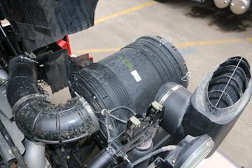 �������ó� �����ؿ� ������ 450���� 6X4ǣ����(DFH4250A4)ͼƬ