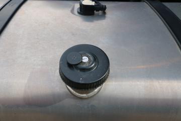 �������ó� �����ؿ� ������ 450���� 6X4ǣ����(DFH4250A4)ͼƬ