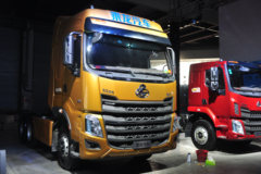 东风柳汽 乘龙H7重卡 500马力 6X4牵引车(LZ4253H7DB)