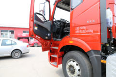 一汽解放 J6P重卡 420马力 6X4牵引车(CA4250P66K24T1E5)