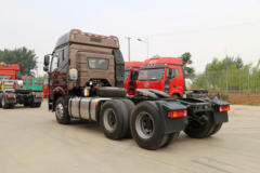 一汽解放 新J6P重卡 领航标载版 南方款 460马力 6X4牵引车(CA4250P66K24T1A1E5)