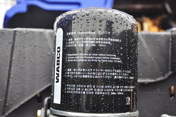 �������� �³���M3�п� 185���� 4X2 6.75�ײ�դʽ�ػ�������(LZ5161CCYM3AB)ͼƬ