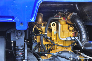 �������� �³���M3�п� 185���� 4X2 6.75�ײ�դʽ�ػ�������(LZ5161CCYM3AB)ͼƬ