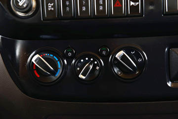 ���� ����ES3 ������ 154���� 4X2 4.2����ж��ͼƬ