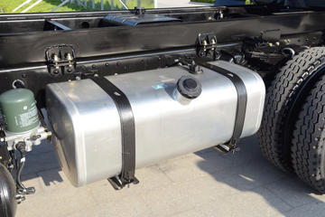 ���� ����ES3 ������ 154���� 4X2 4.2����ж��ͼƬ