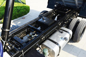 ���� ����ES3 ������ 154���� 4X2 4.2����ж��ͼƬ