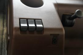 王牌W5G&nbsp;自卸车驾驶室                                               图片