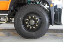 重汽王牌 W5G重卡 380马力 6X4 5.6米自卸车(CDW3250A2S5)