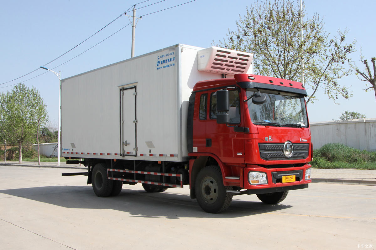 陕汽重卡 德龙L3000 轻量化版 200马力 4X2 7.8米冷藏车