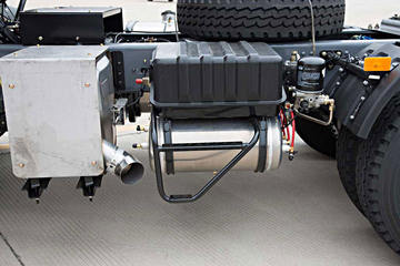 ���� �����A5W�ؿ� �������� 460���� 6X4ǣ����(HFC4251P1K7E33S3HV)ͼƬ