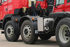 江淮 格尔发K5W重卡 轻量化版 420马力 6X2牵引车(HFC4251P12K7D26S1V) 江淮 格尔发K5W重卡 轻量化版 420马力 6X2牵引车(HFC4251P12K7D26S1V)