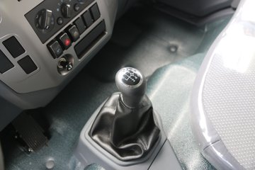 �ִ����ó� �µ�300M 129���� 4.18�׵�����ʽ�Ῠ����(CNJ5041XXYZDB33V)ͼƬ