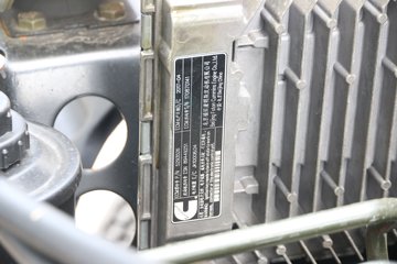 �ִ����ó� �µ�300M 129���� 4.18�׵�����ʽ�Ῠ����(CNJ5041XXYZDB33V)ͼƬ