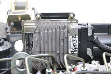 �ִ����ó� �µ�300M 129���� 4.18�׵�����ʽ�Ῠ����(CNJ5041XXYZDB33V)ͼƬ