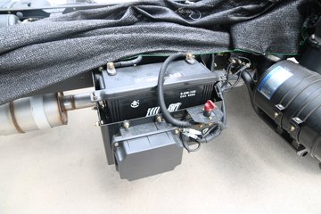 �ִ����ó� �µ�300M 129���� 4.18�׵�����ʽ�Ῠ����(CNJ5041XXYZDB33V)ͼƬ